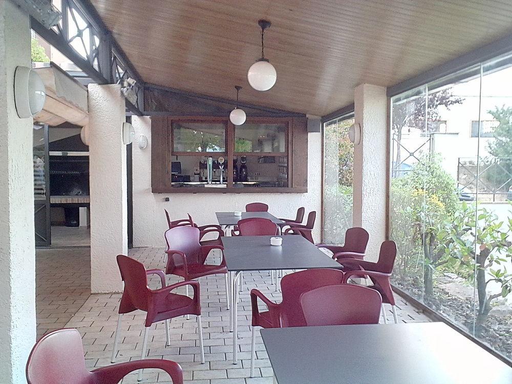 Hotel Restaurante El Tollo 우티엘 외부 사진
