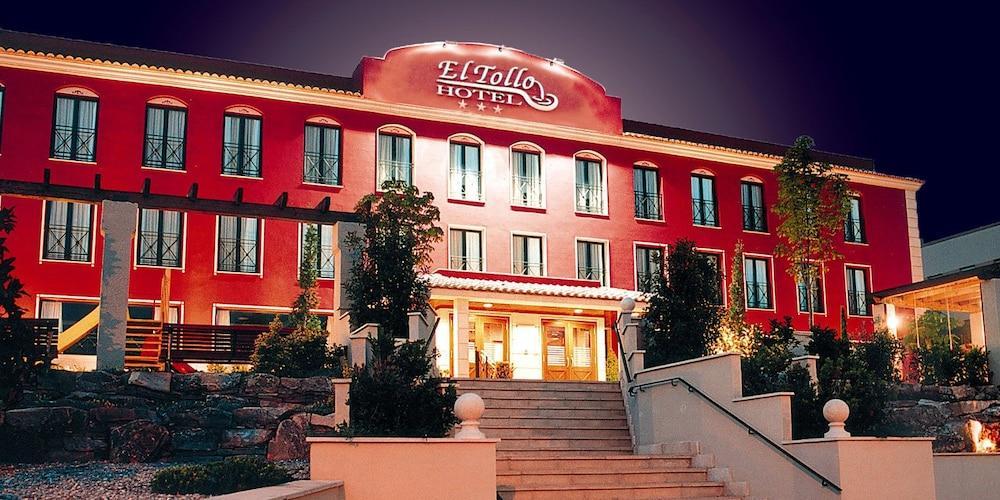 Hotel Restaurante El Tollo 우티엘 외부 사진